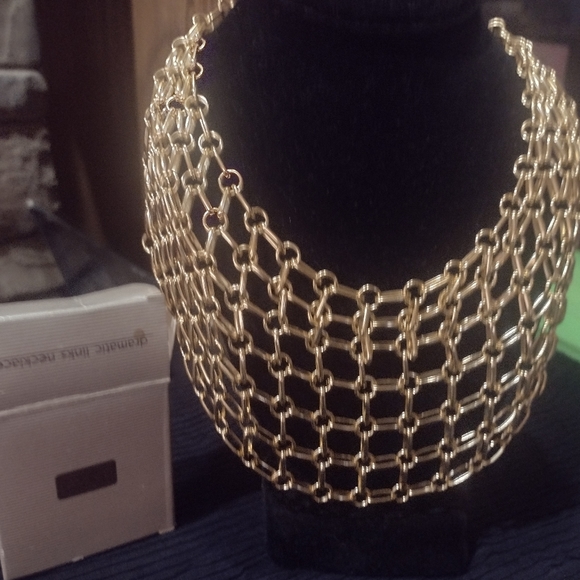 Vintage 1991  18' dramatics links necklace in original packaging gold toned - Picture 4 of 8